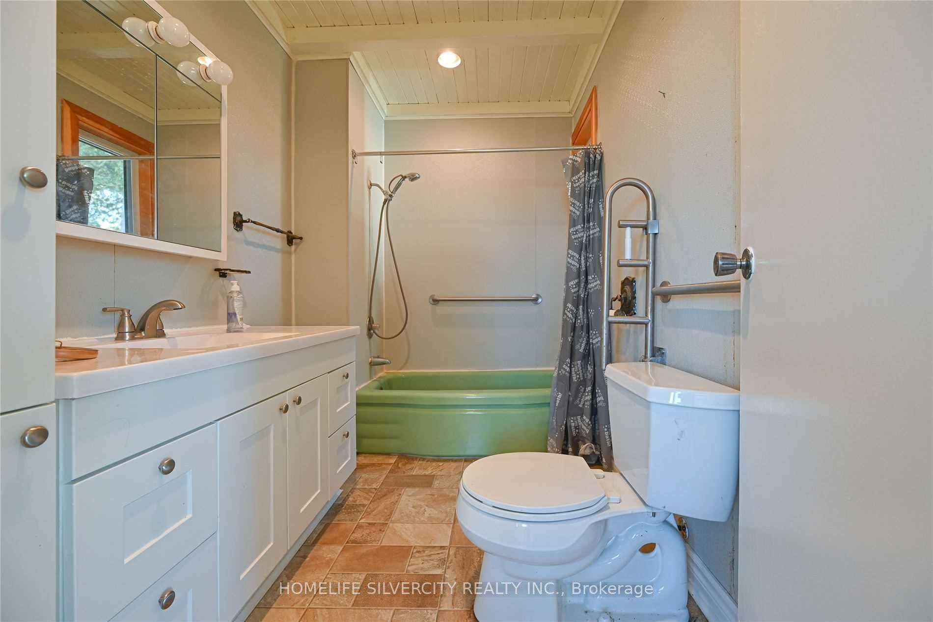 244 Main Street S