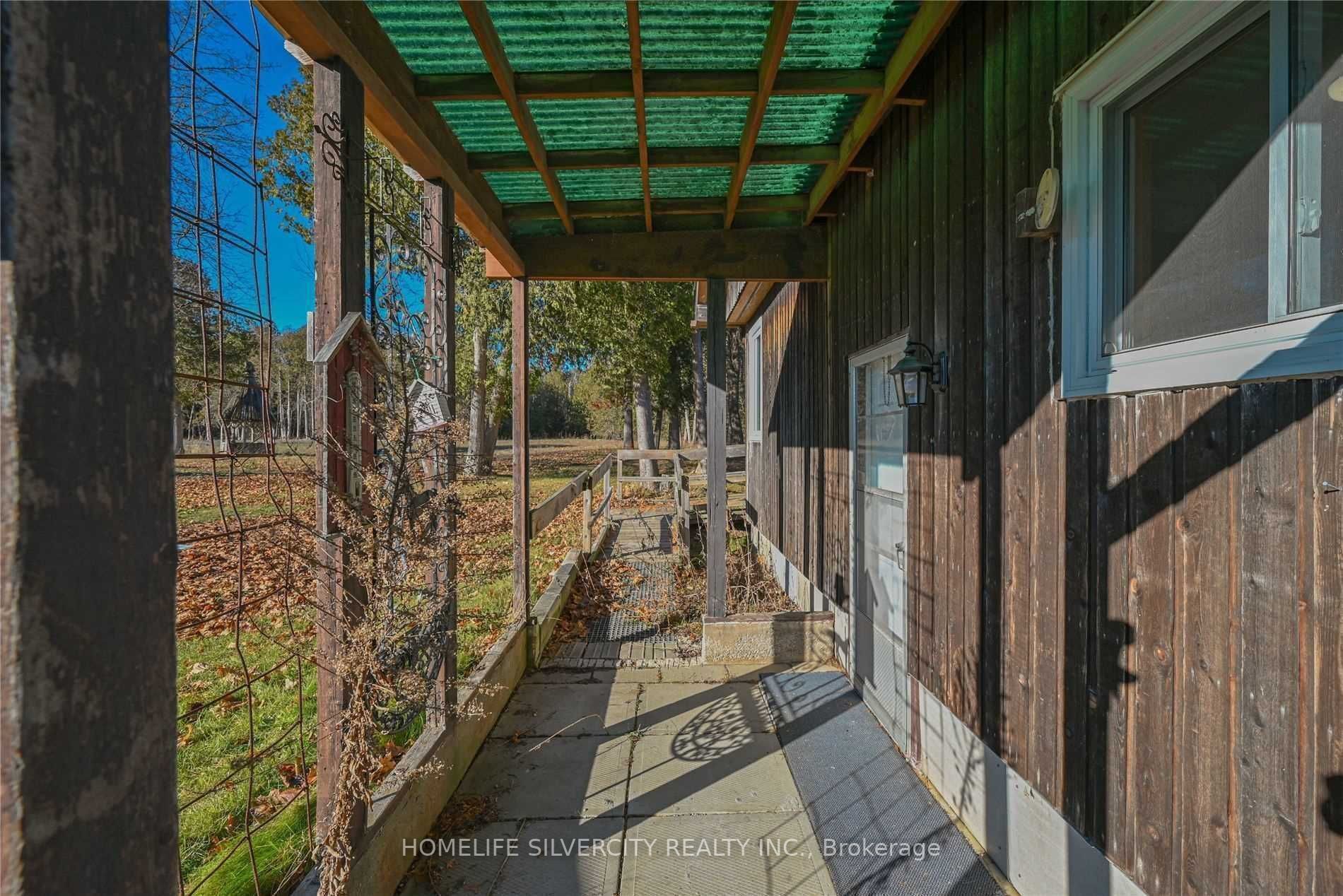 244 Main Street S
