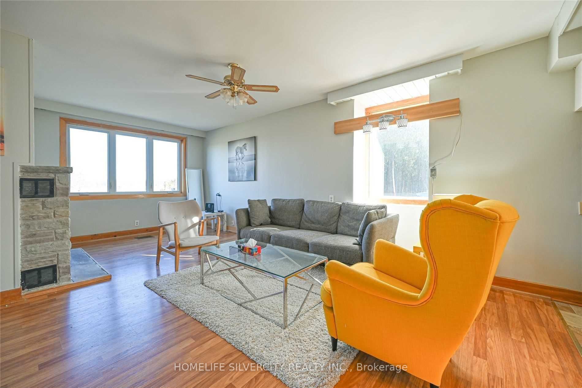 244 Main Street S