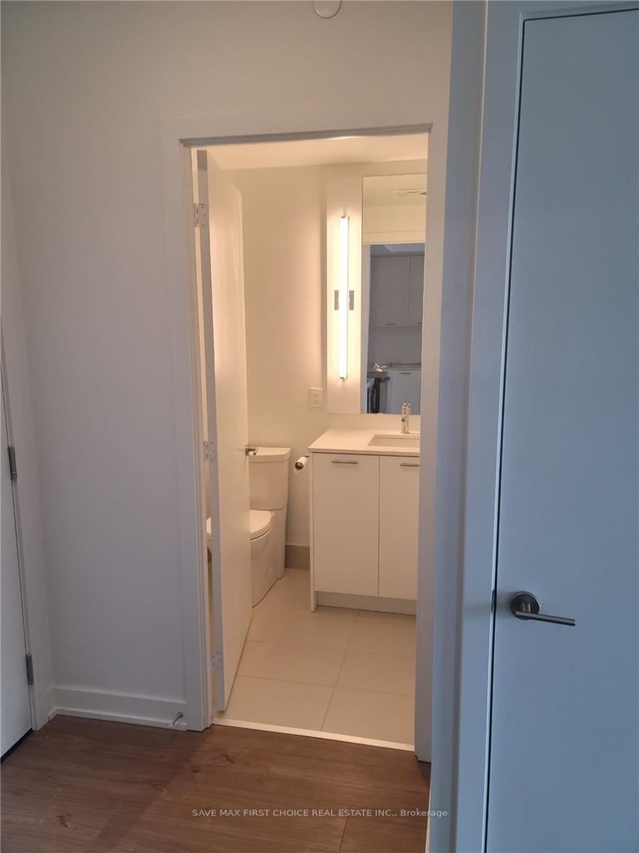 180 Veterans Drive, #201