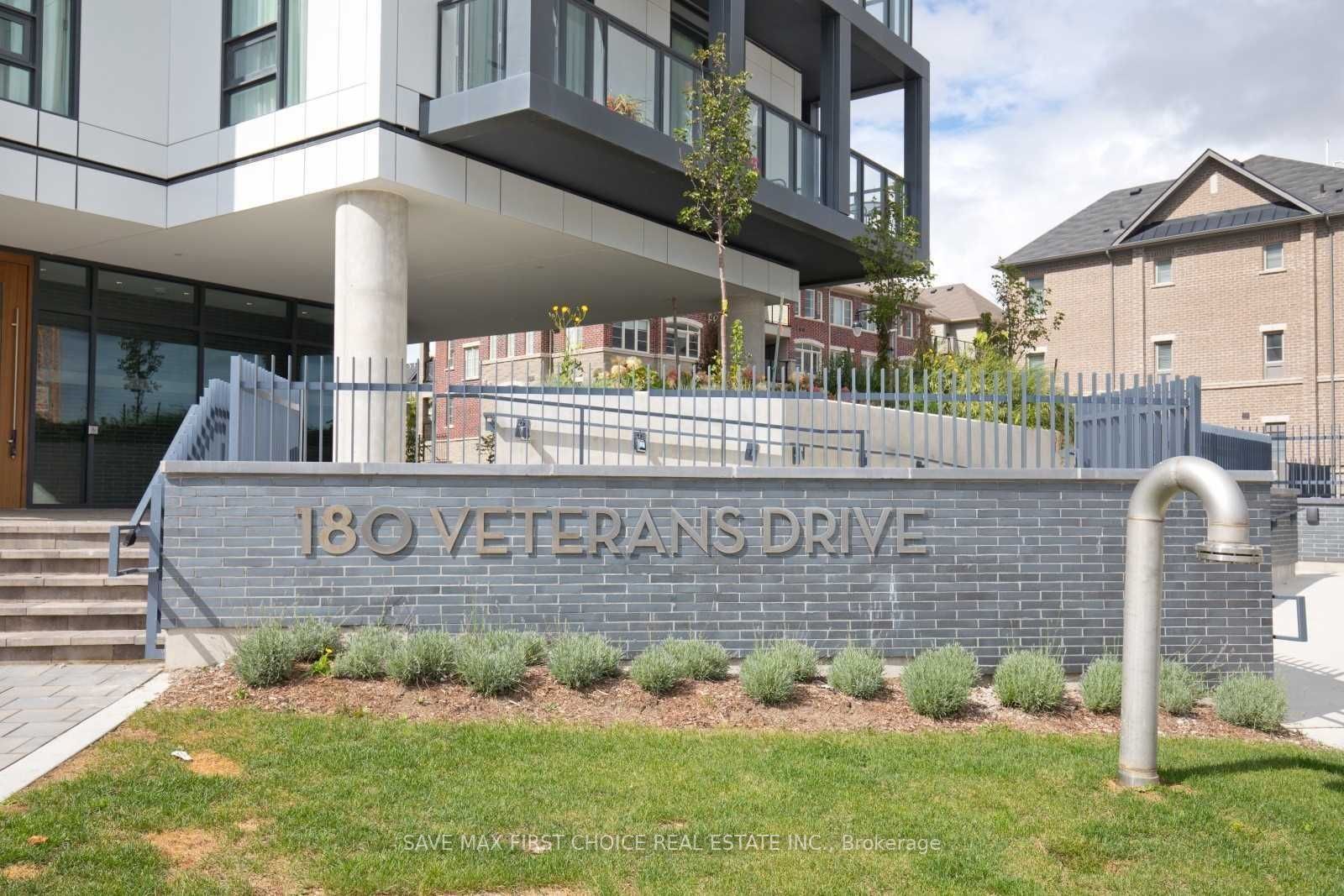 180 Veterans Drive, #201