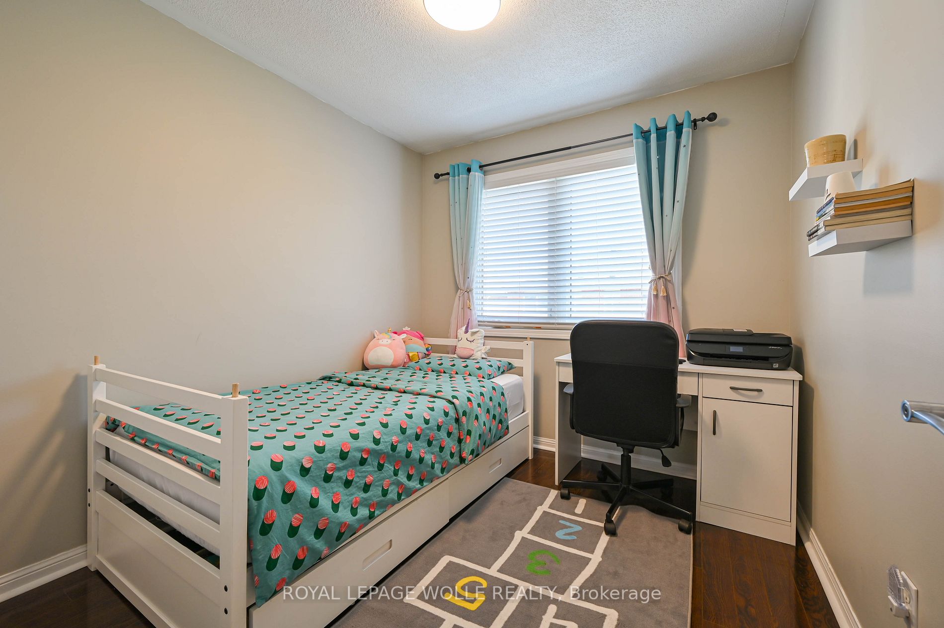 19 Secord Cres