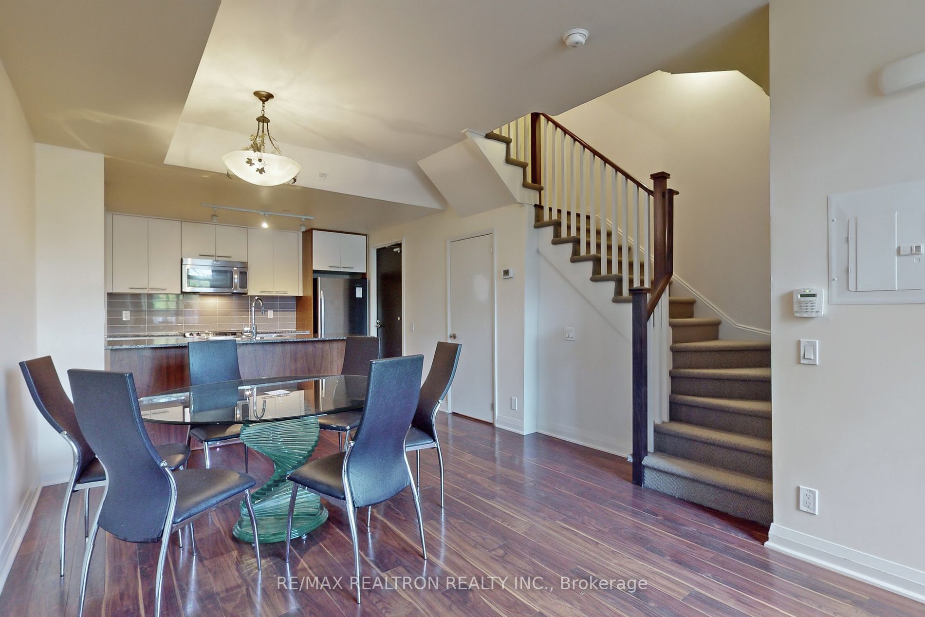 5 Valhalla Inn Rd, #Th-108