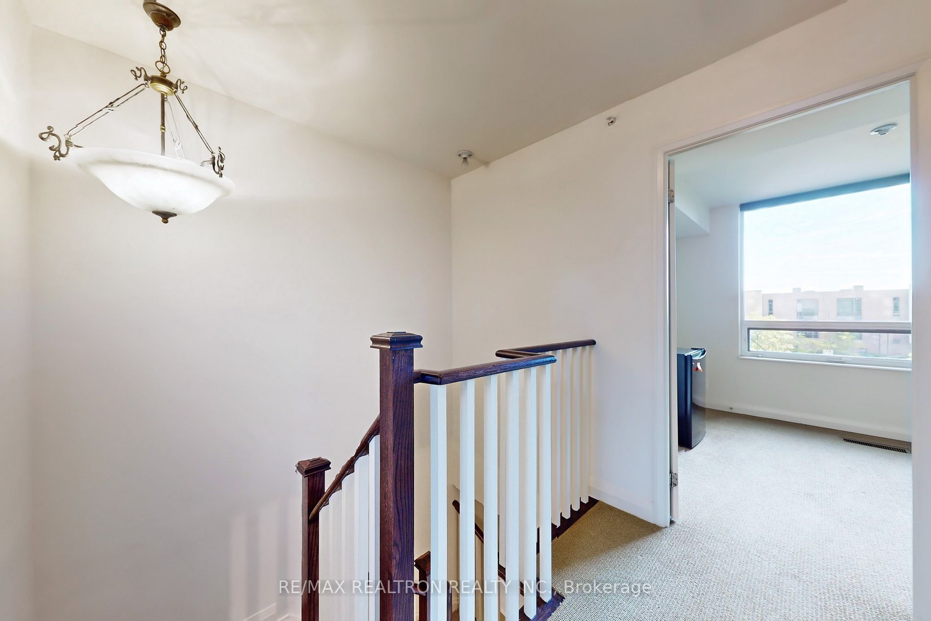 5 Valhalla Inn Rd, #Th-108
