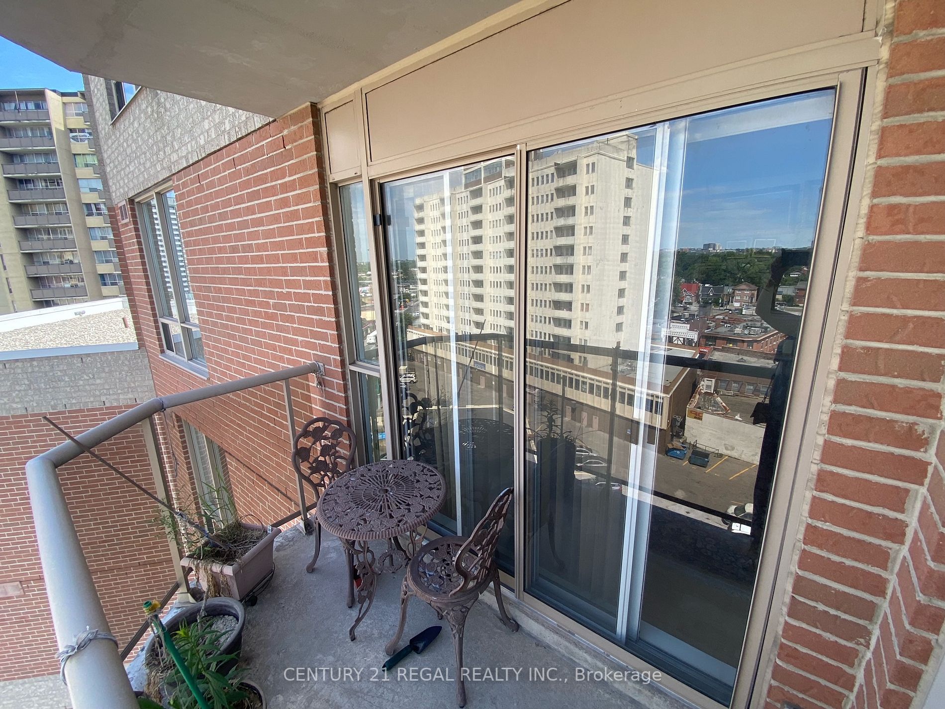 2088 Lawrence Ave W, #1001