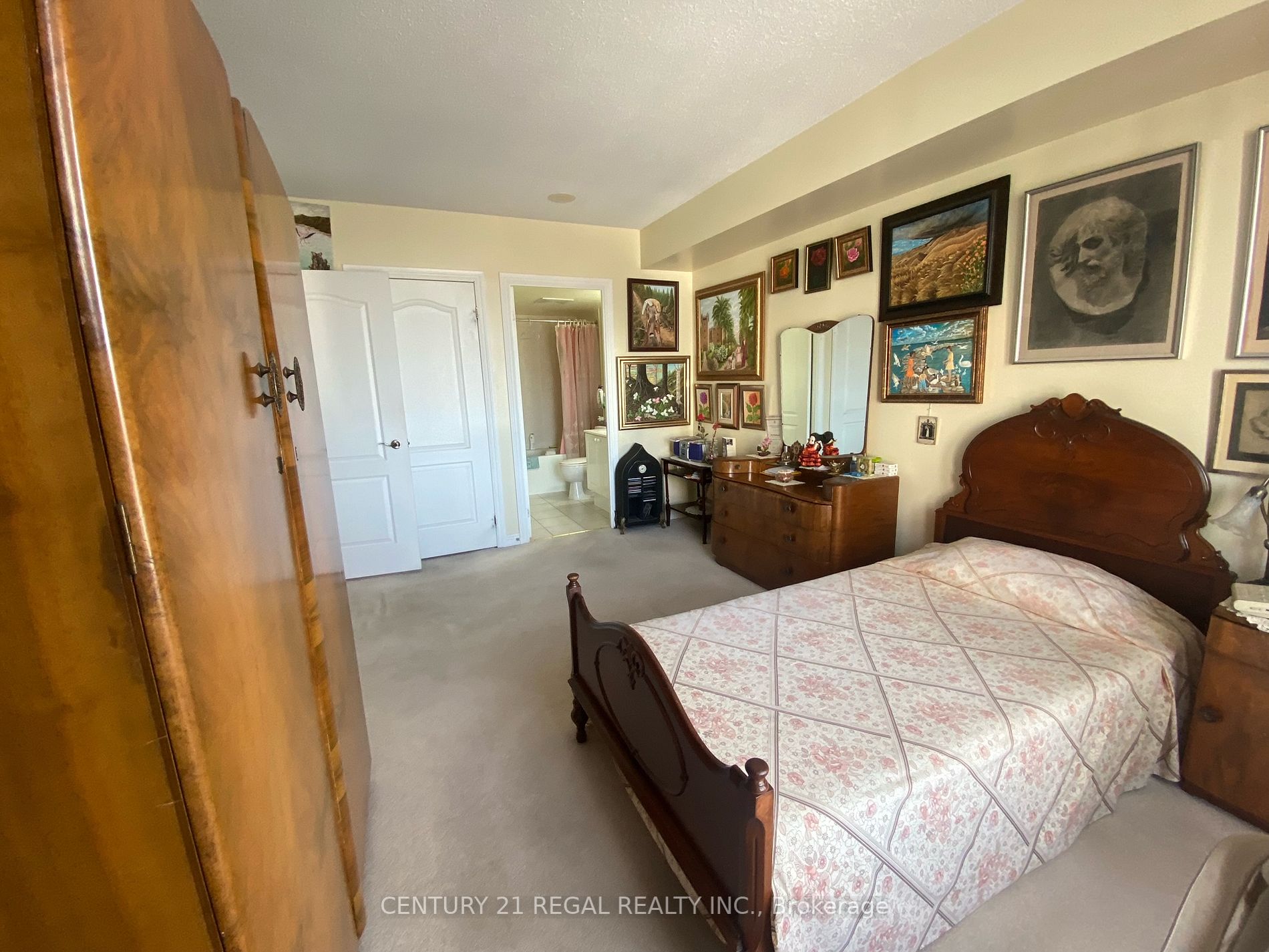 2088 Lawrence Ave W, #1001