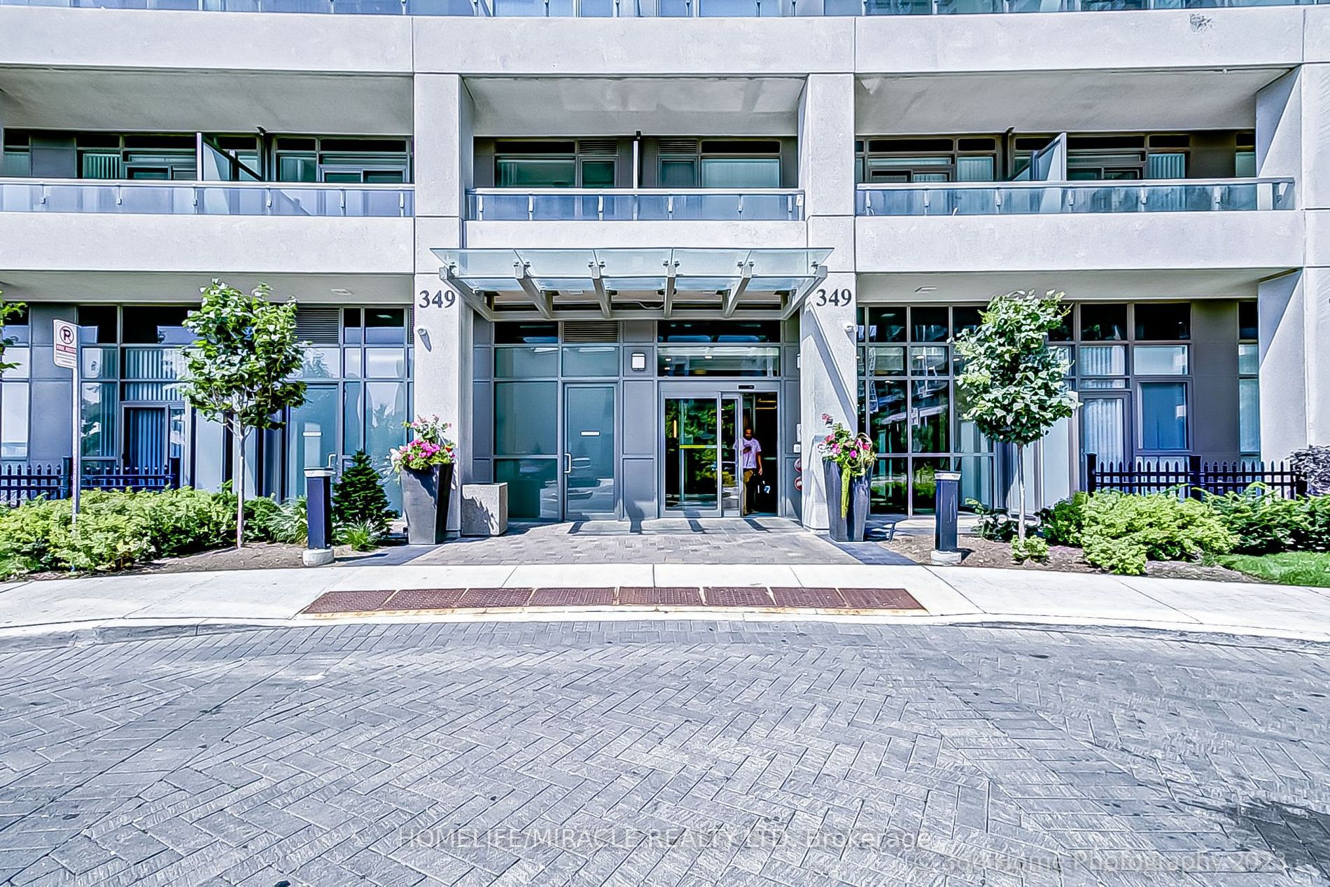 349 Rathburn Road W, #2308