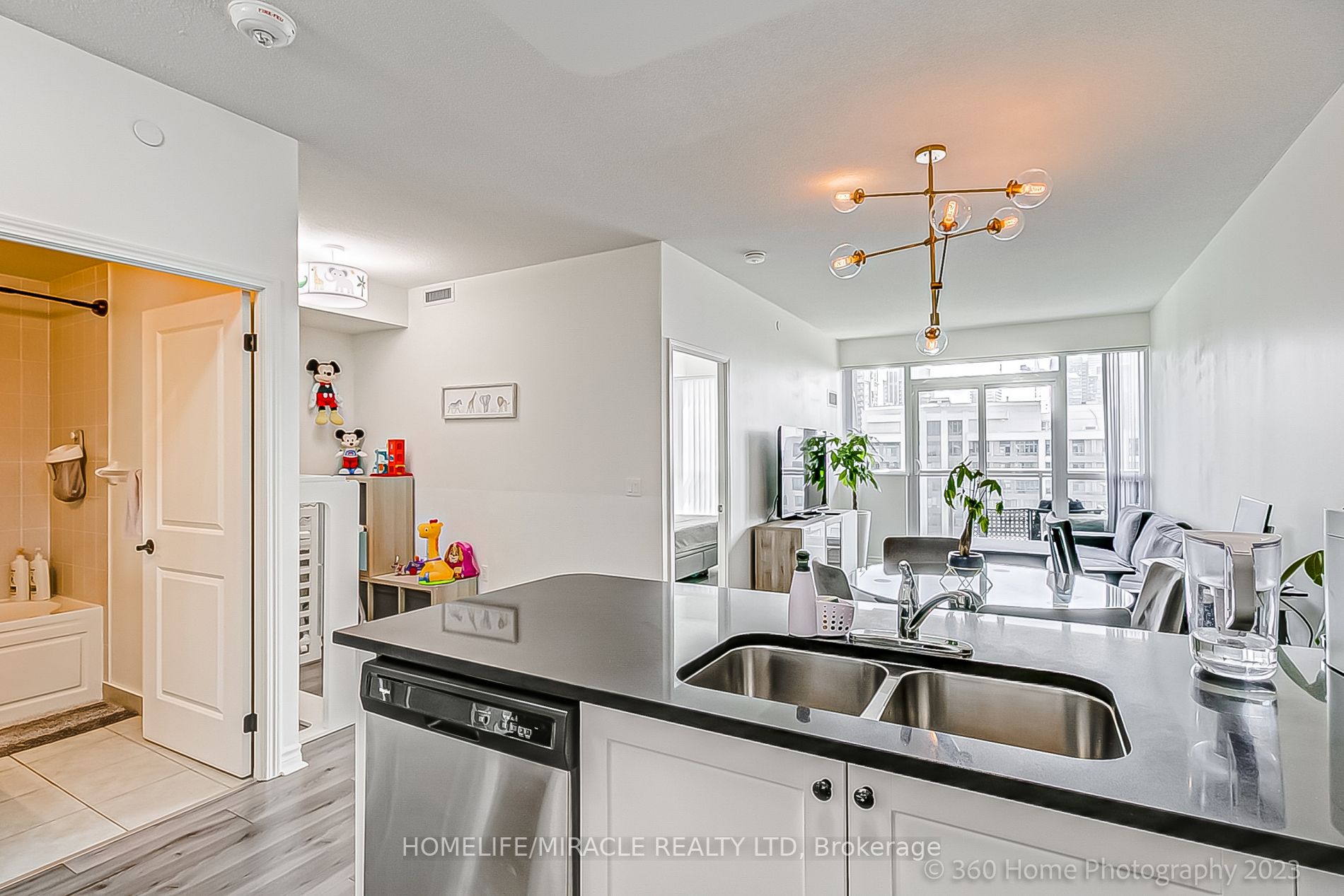 349 Rathburn Road W, #2308