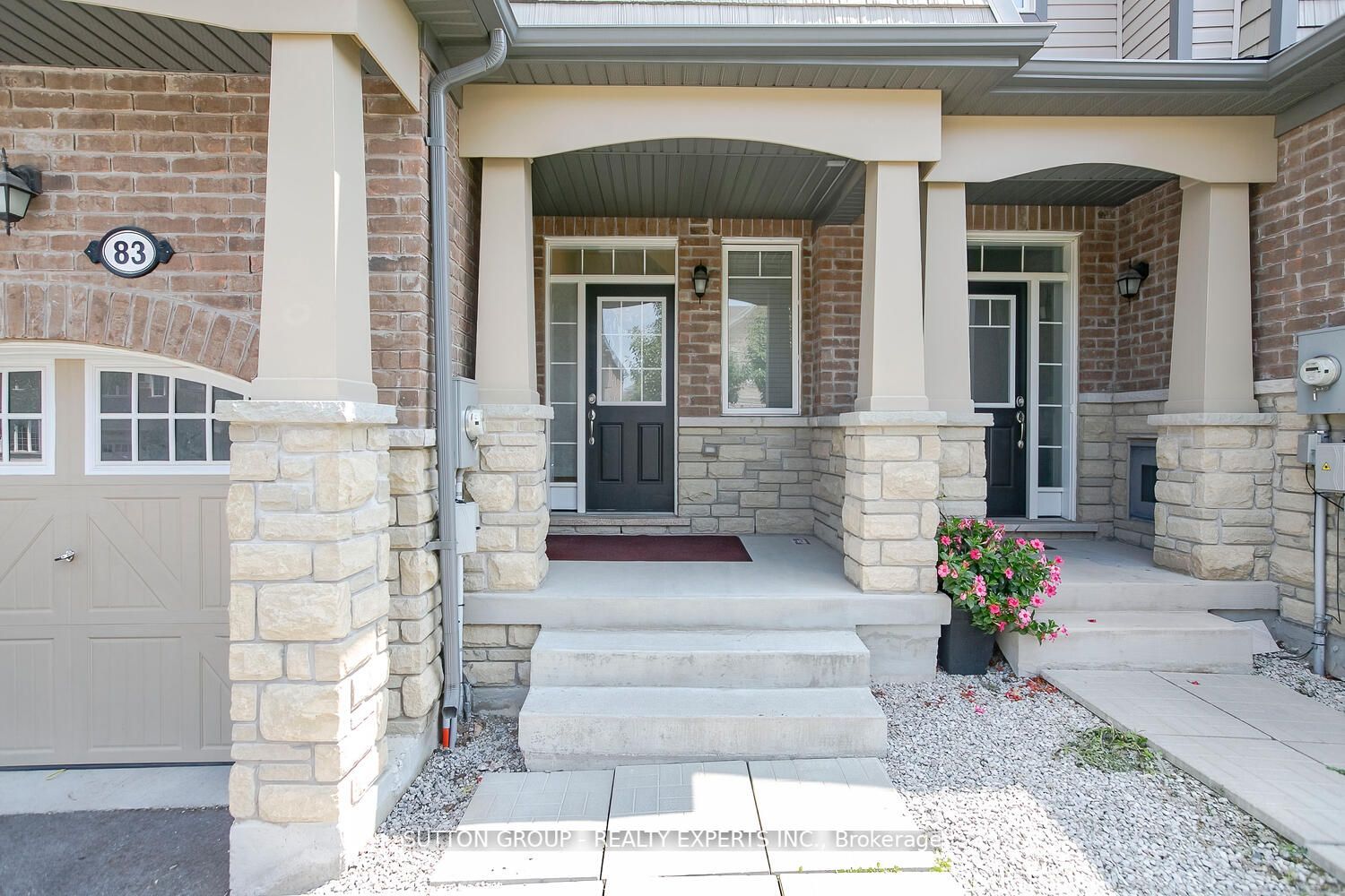 83 Maple Cider St