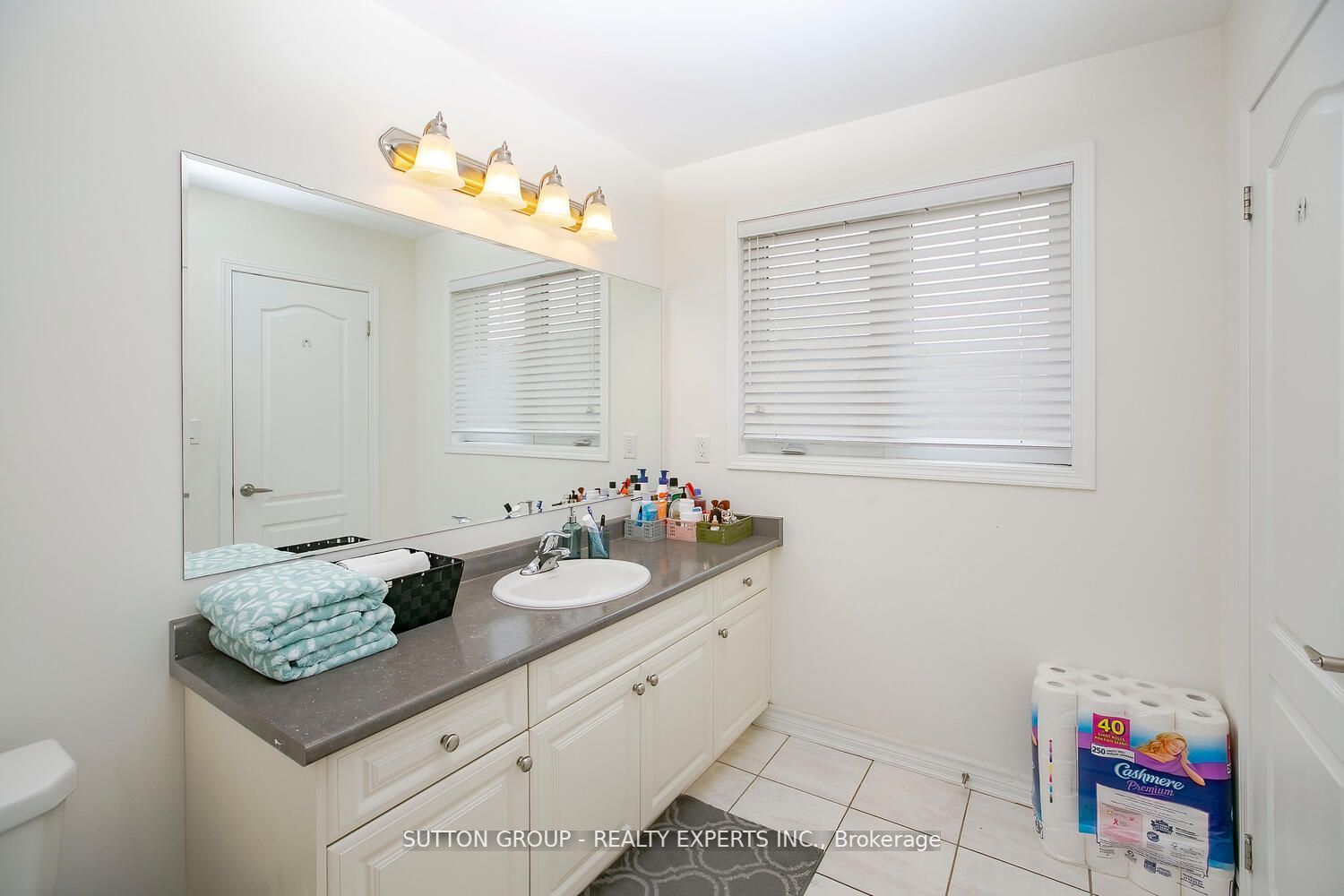 83 Maple Cider St
