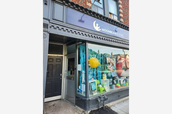 327 Jane St, Toronto