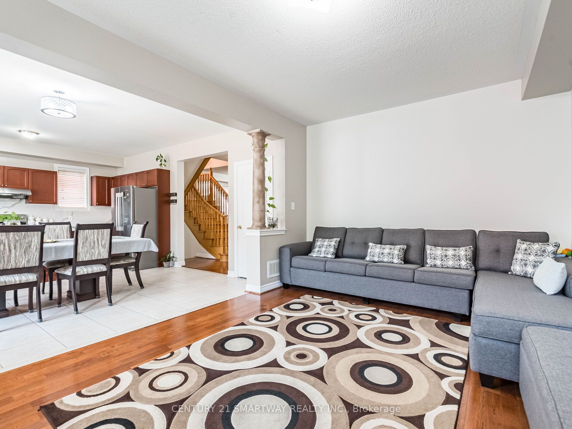 32 Ocean Ridge Dr