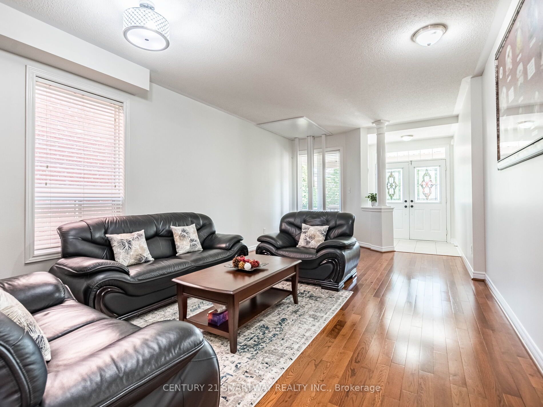 32 Ocean Ridge Dr