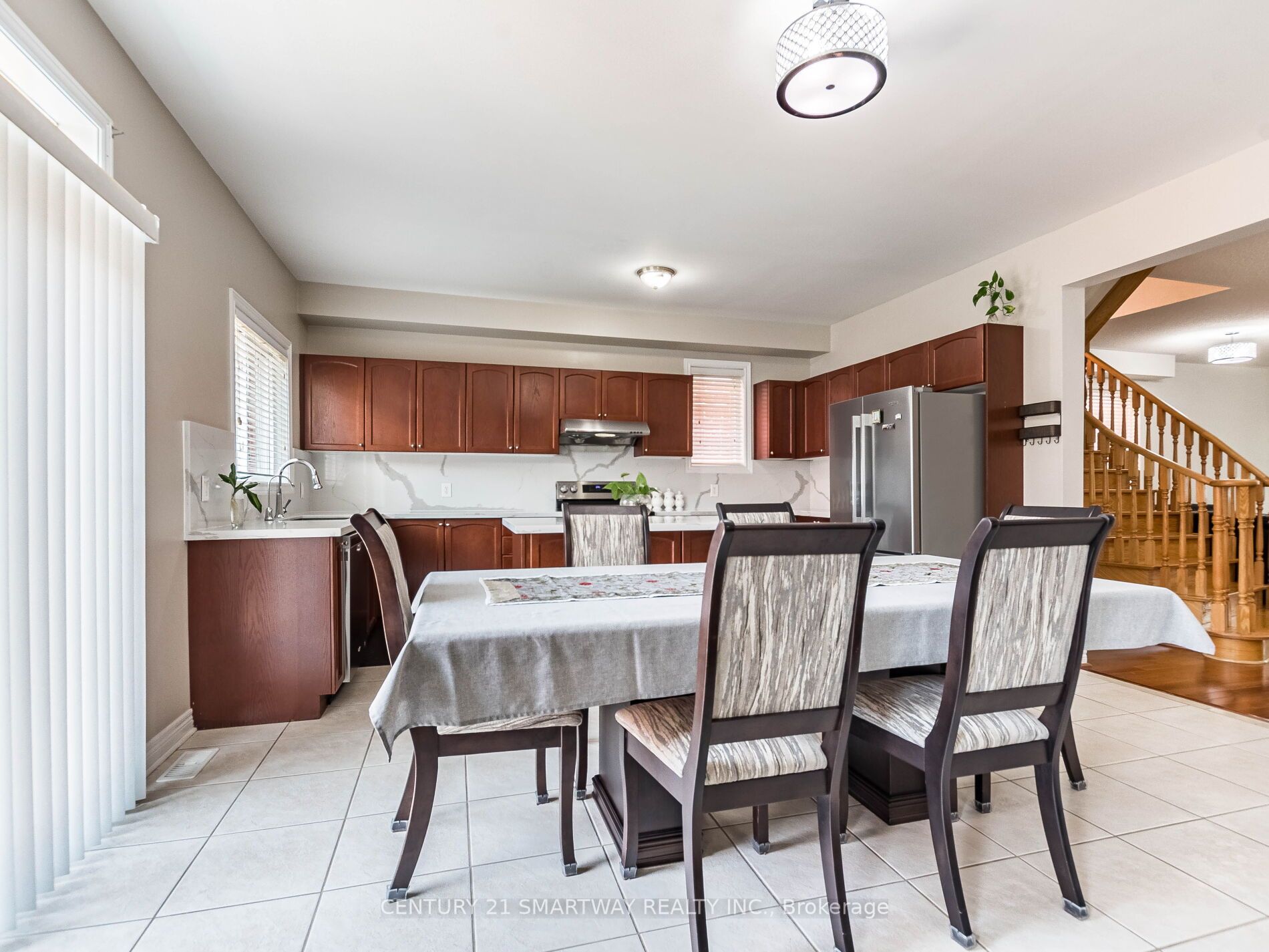32 Ocean Ridge Dr