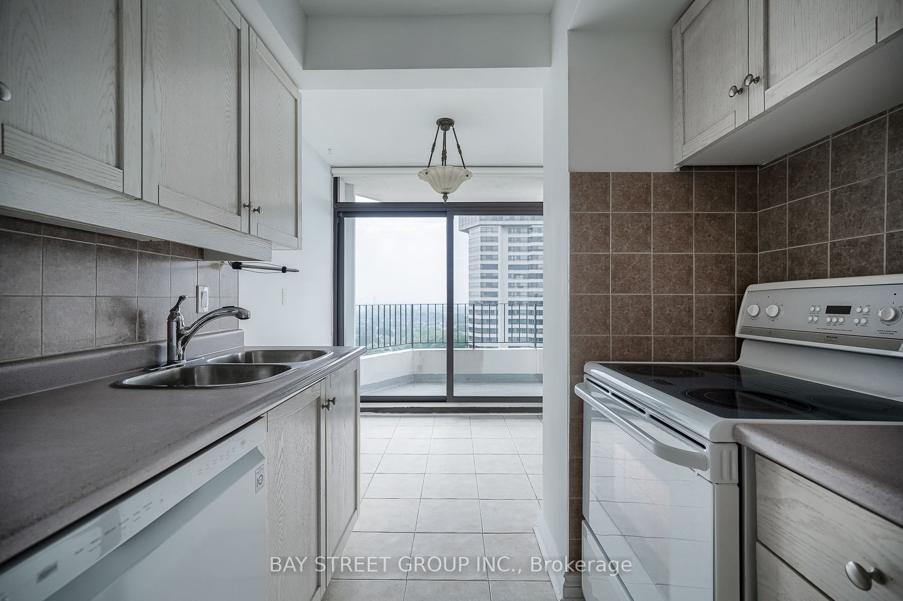 Listing W6762442 - Large Photo # 20