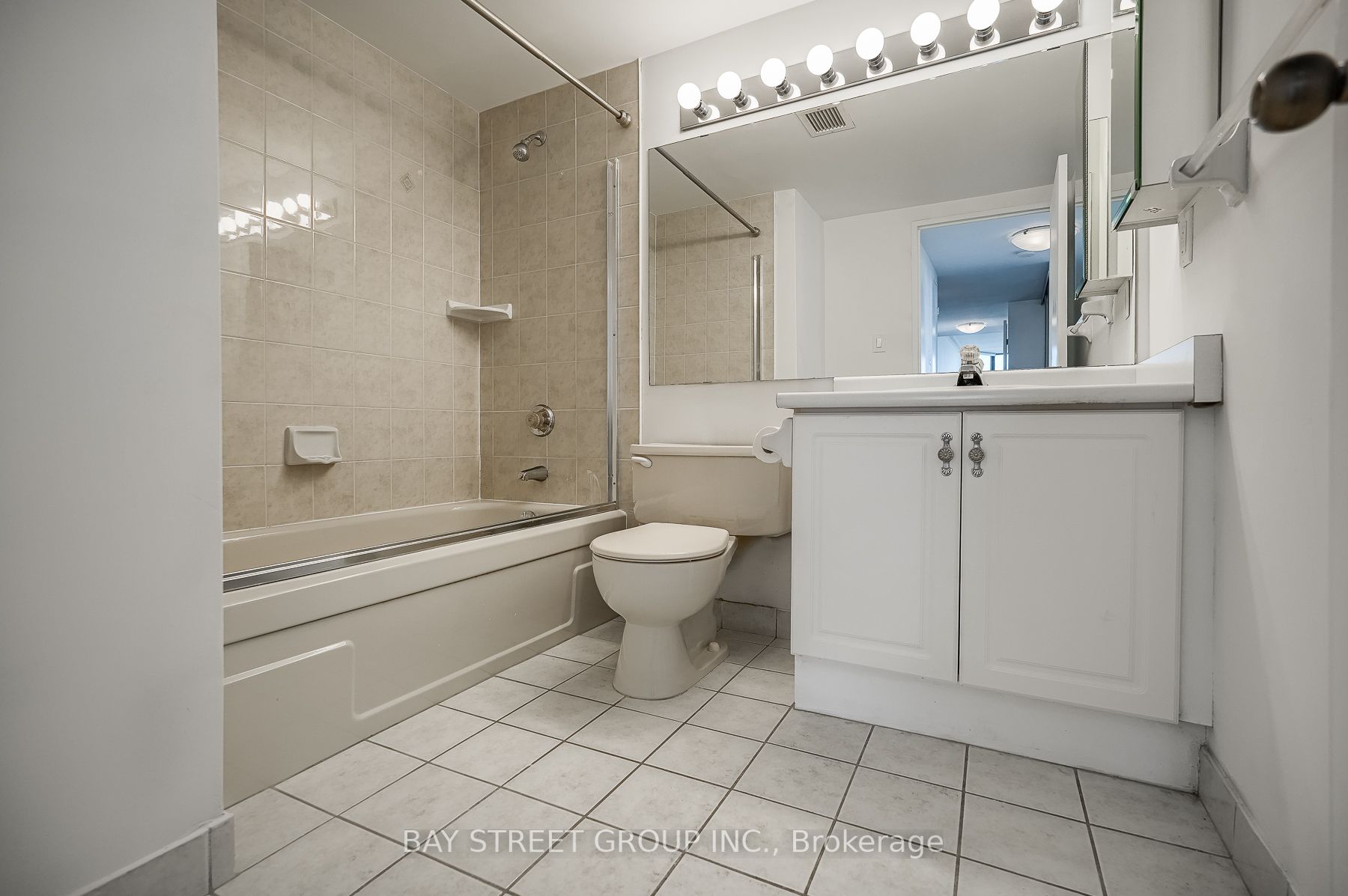 Listing W6762442 - Large Photo # 32