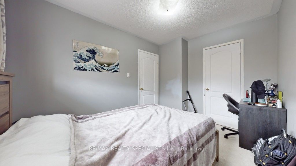 21 Silver Egret Rd