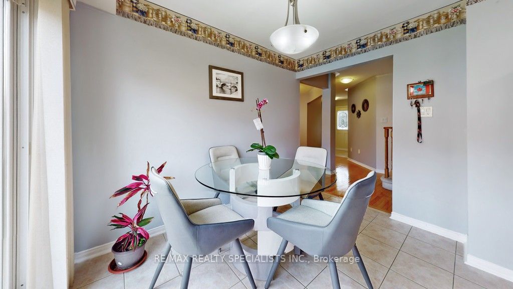 21 Silver Egret Rd