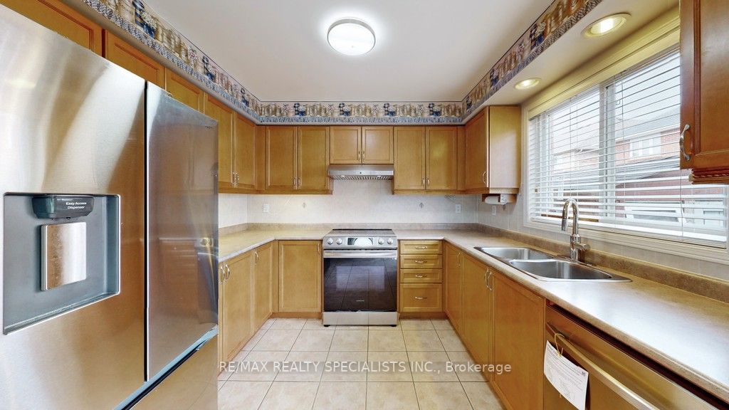 21 Silver Egret Rd