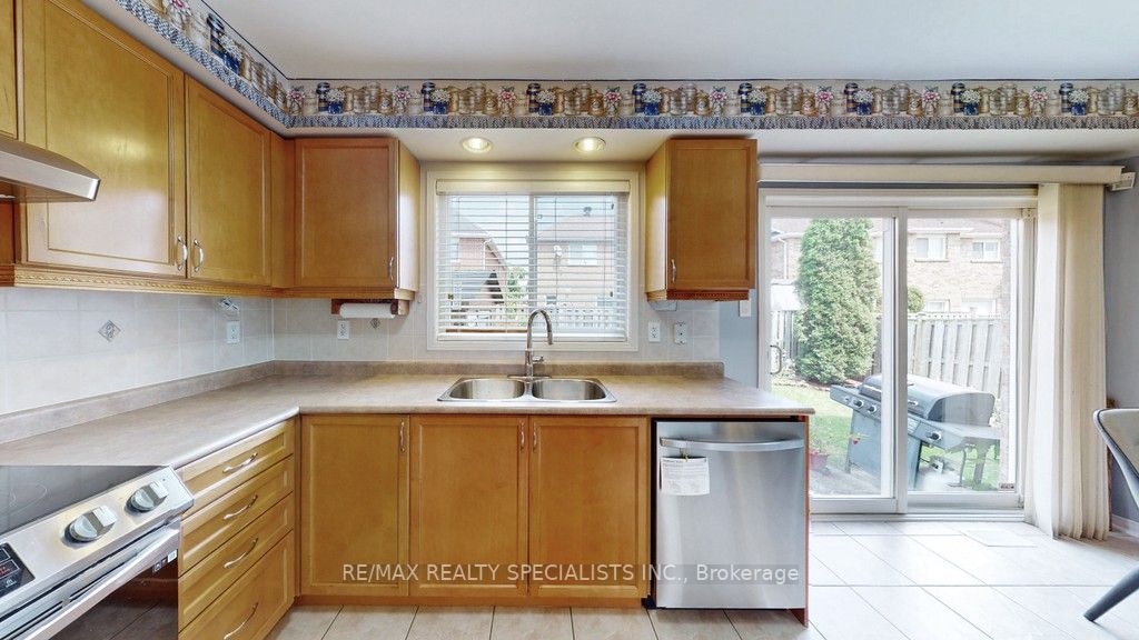 21 Silver Egret Rd