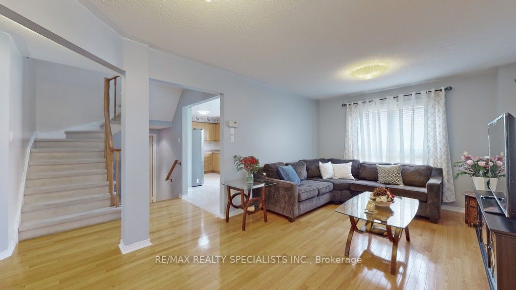 21 Silver Egret Rd