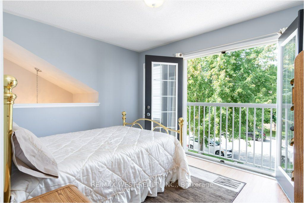 31 Knoll Haven Circle
