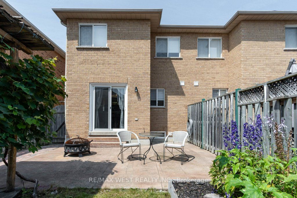 31 Knoll Haven Circle