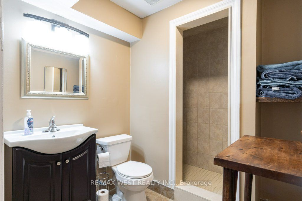 31 Knoll Haven Circle