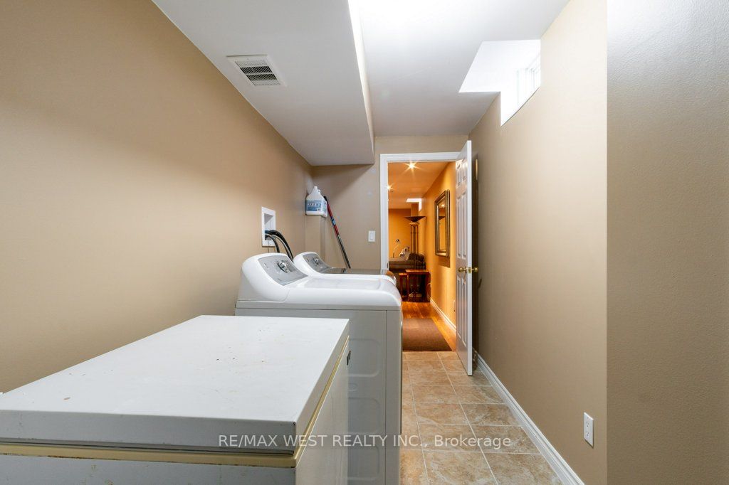 31 Knoll Haven Circle