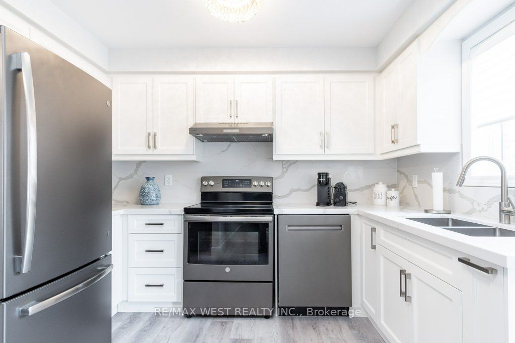 31 Knoll Haven Circle