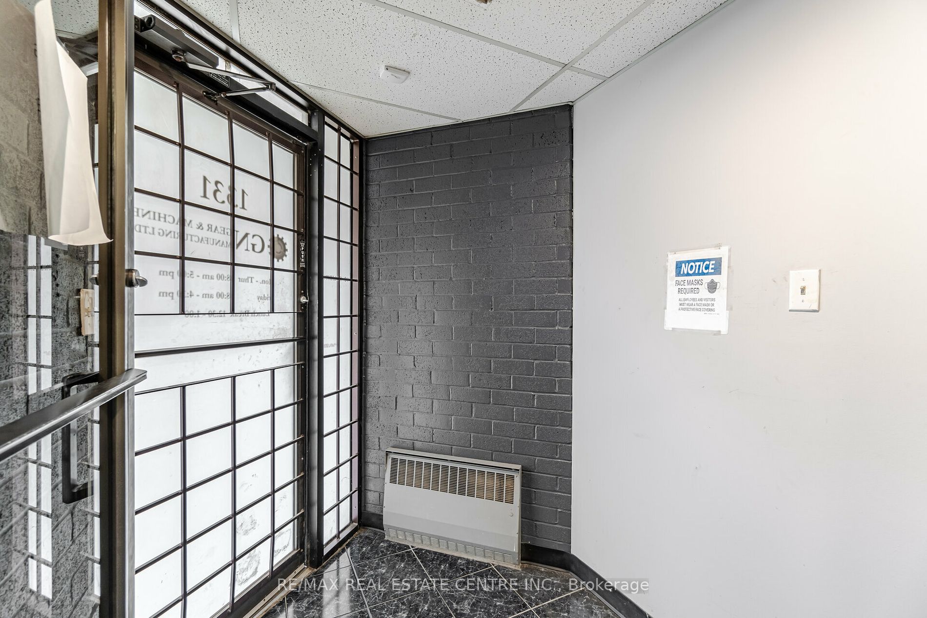 Listing W6762720 - Large Photo # 4