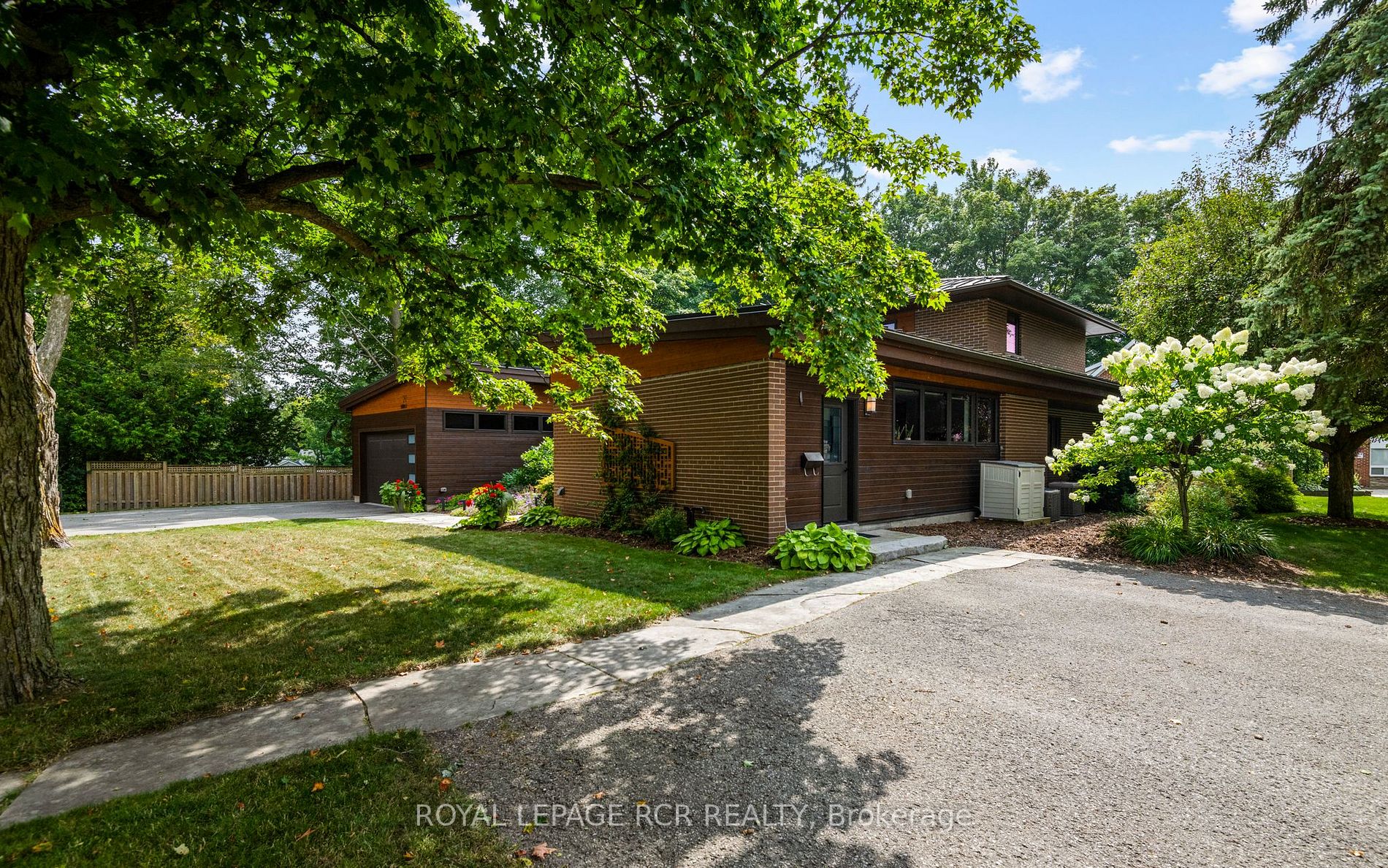 20 Faulkner St