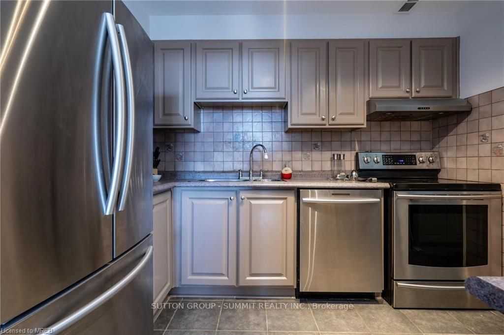 1300 Mississauga Valley Blvd, #1405