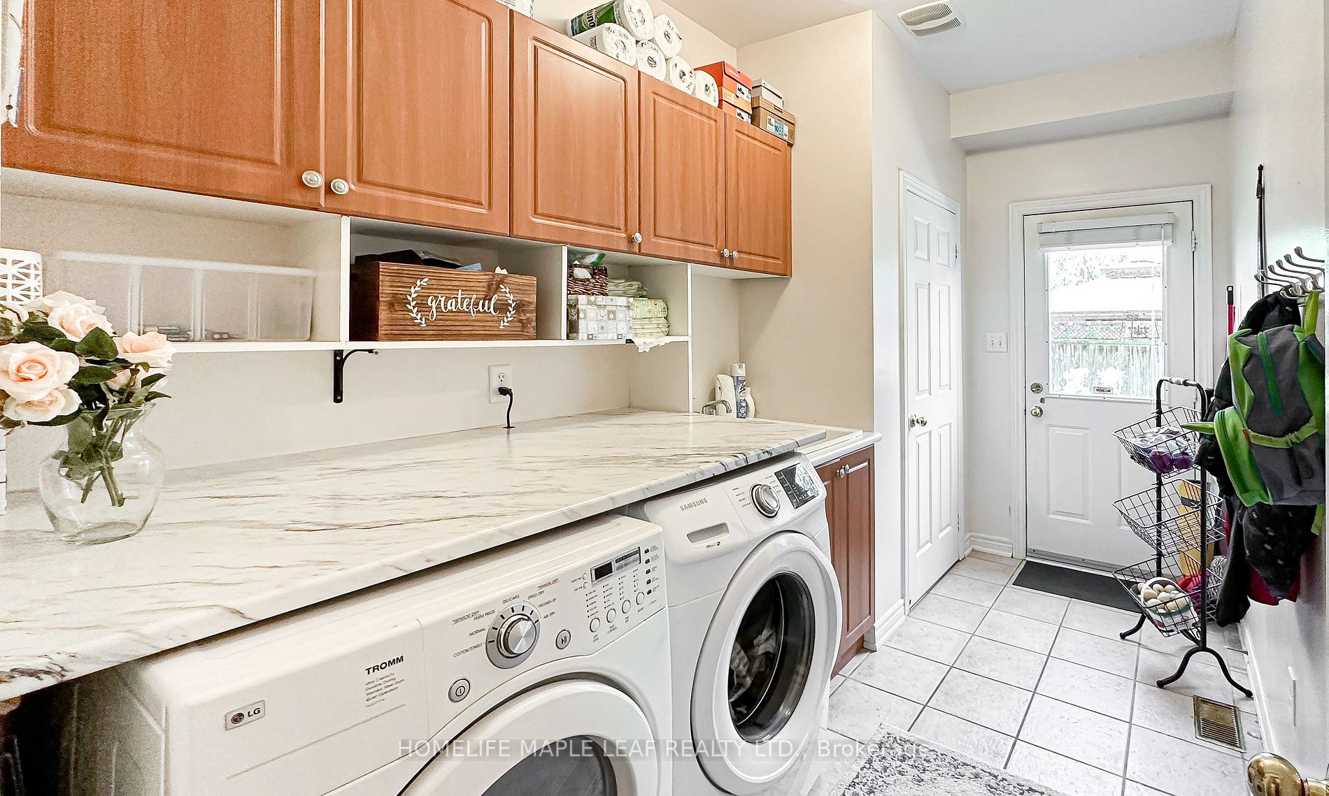 333 Queen Mary Dr