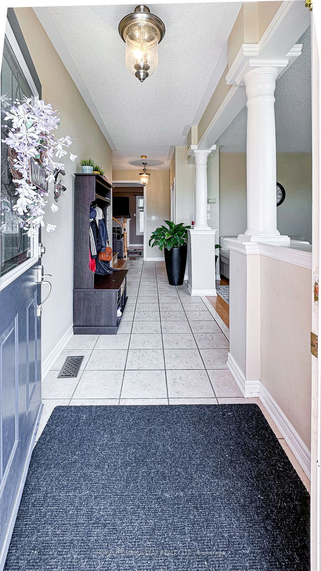 333 Queen Mary Dr