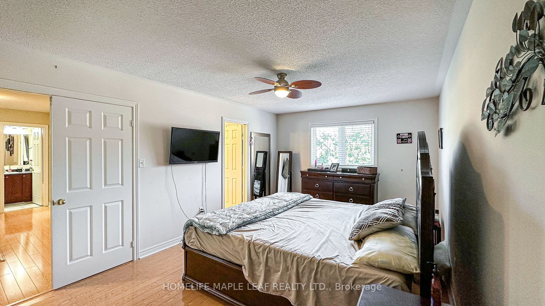 333 Queen Mary Dr
