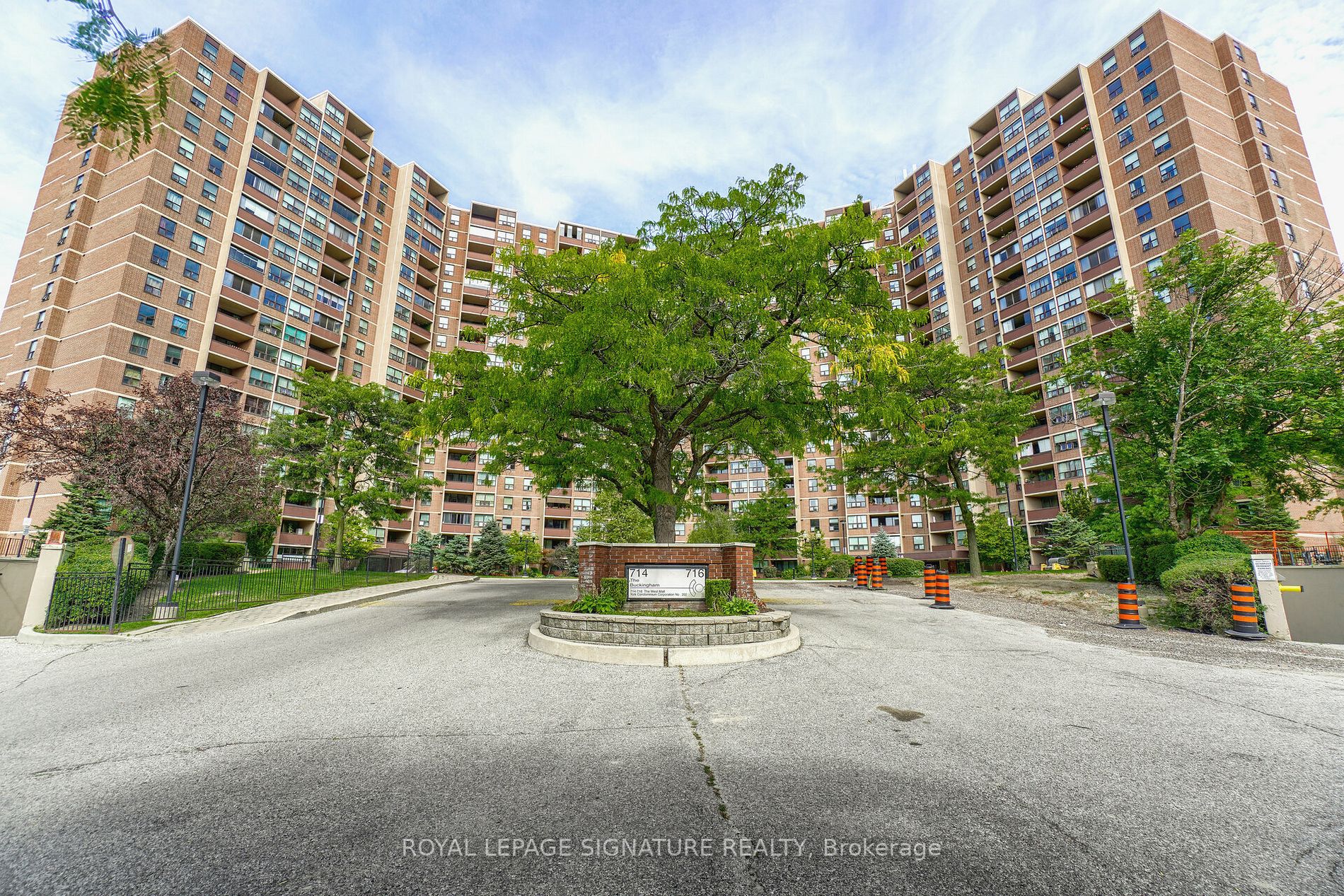 Listing W6763526 - Large Photo # 1