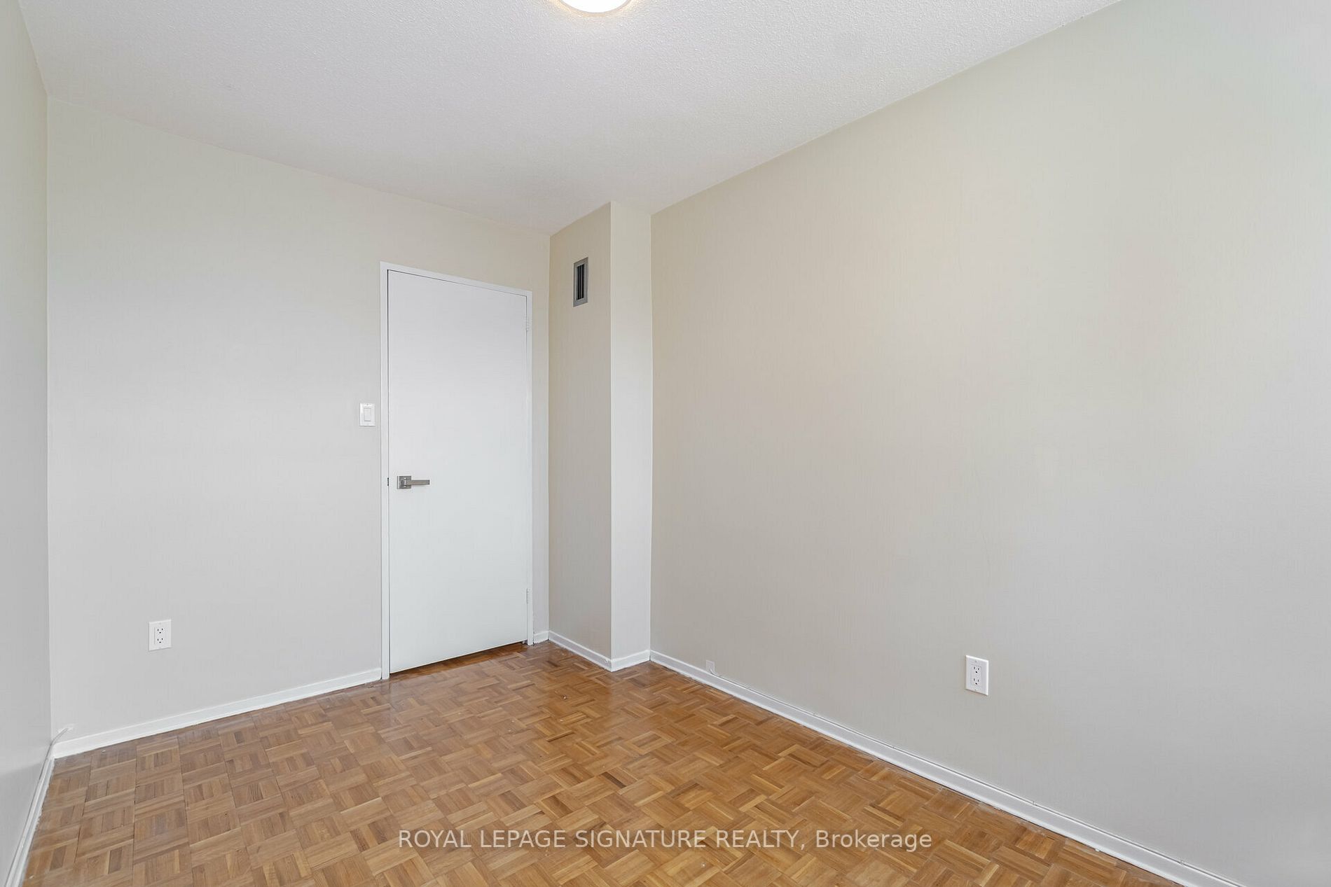 Listing W6763526 - Large Photo # 25