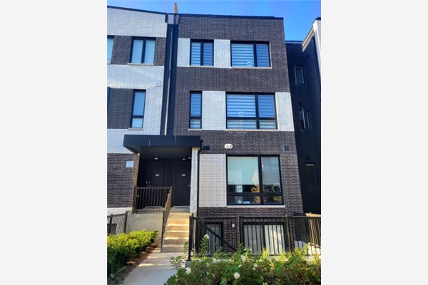30 Ed Clark Gdns, Toronto