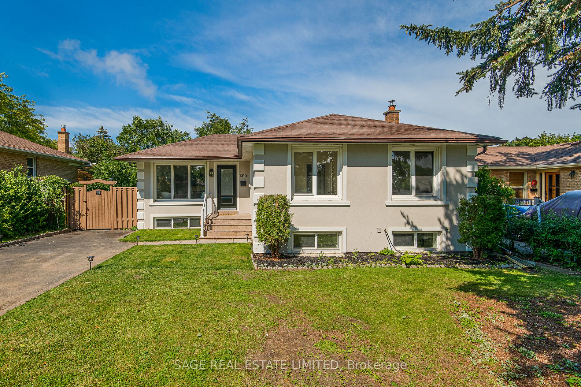 1310 Epton Cres E