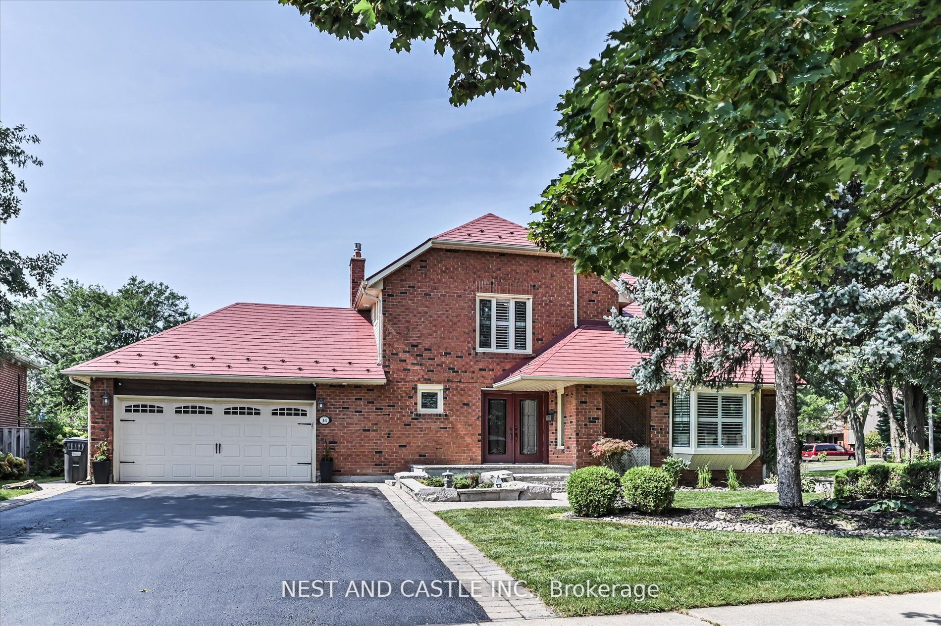 34 Carnforth Dr