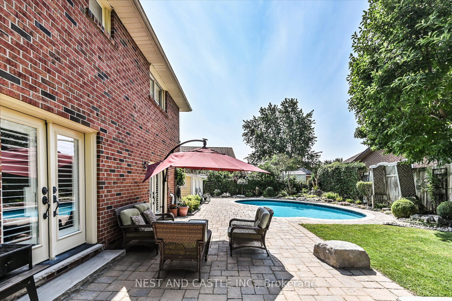 34 Carnforth Dr