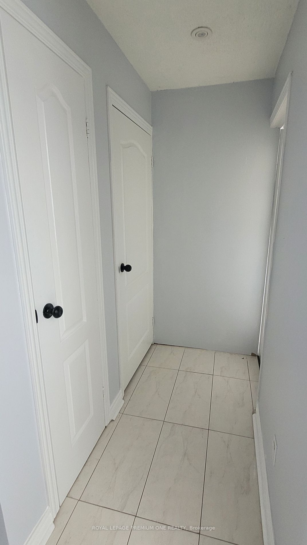 27 Macdougall Dr