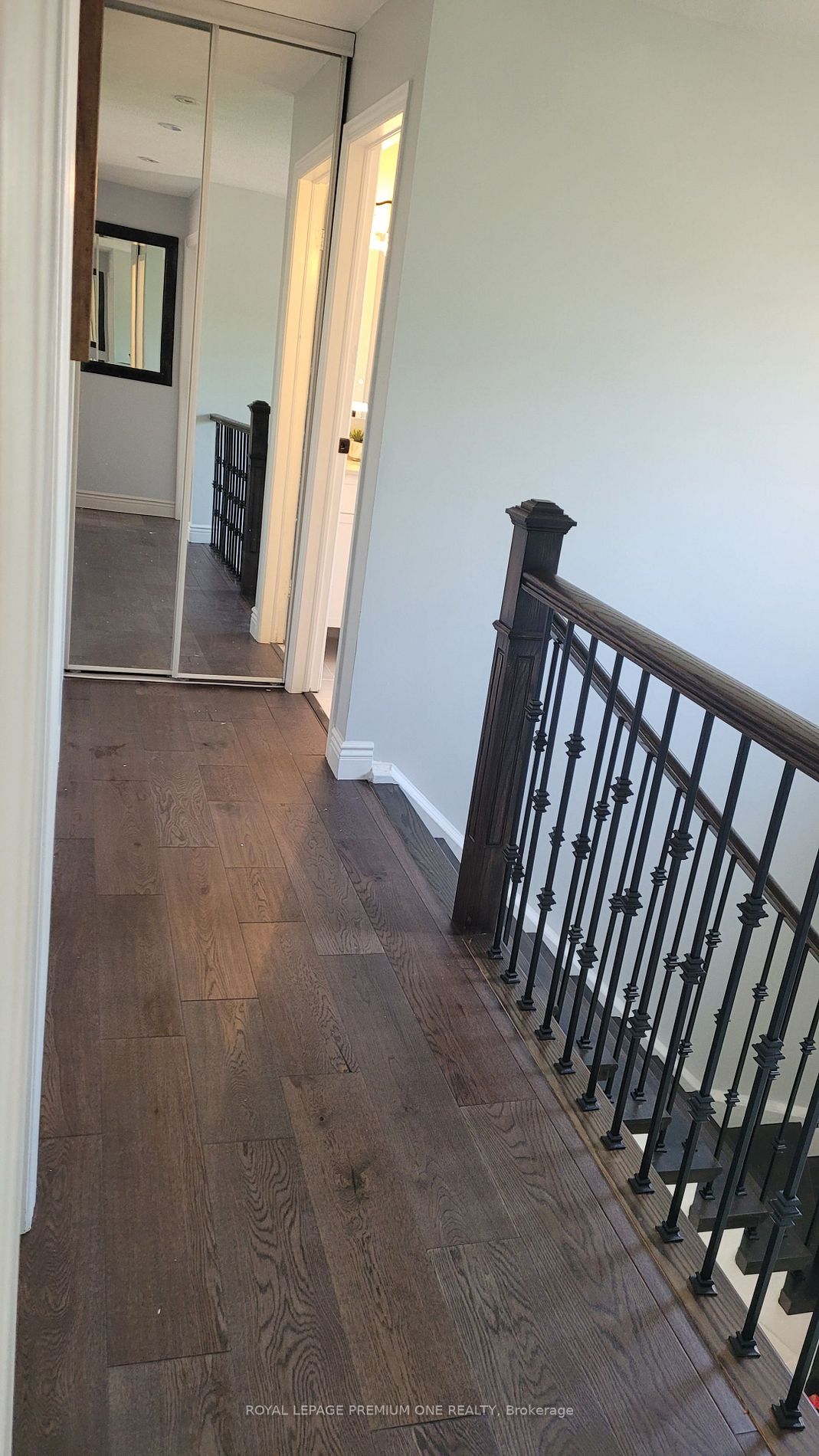 27 Macdougall Dr
