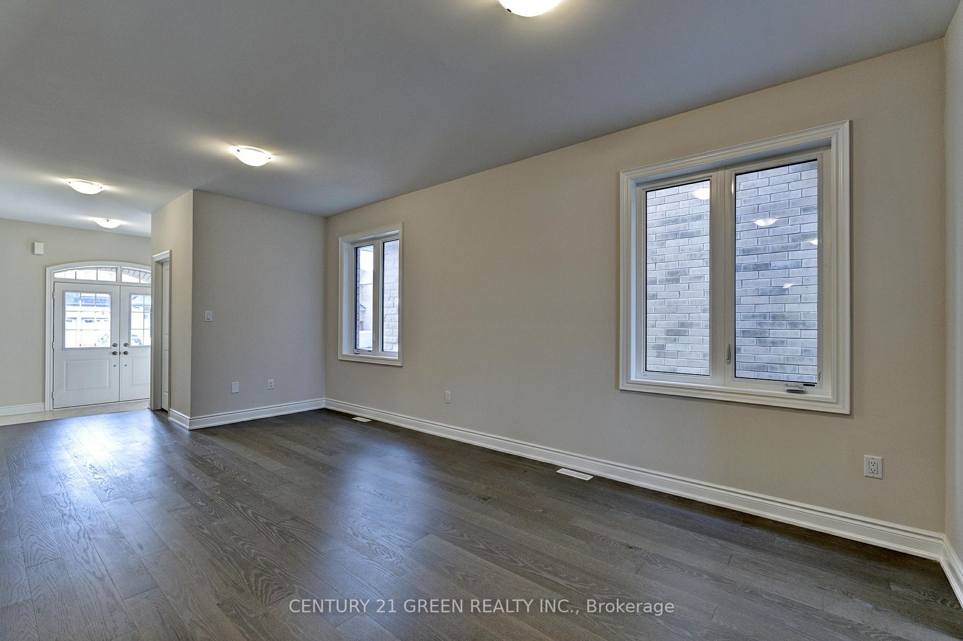 343 Valleyway Dr