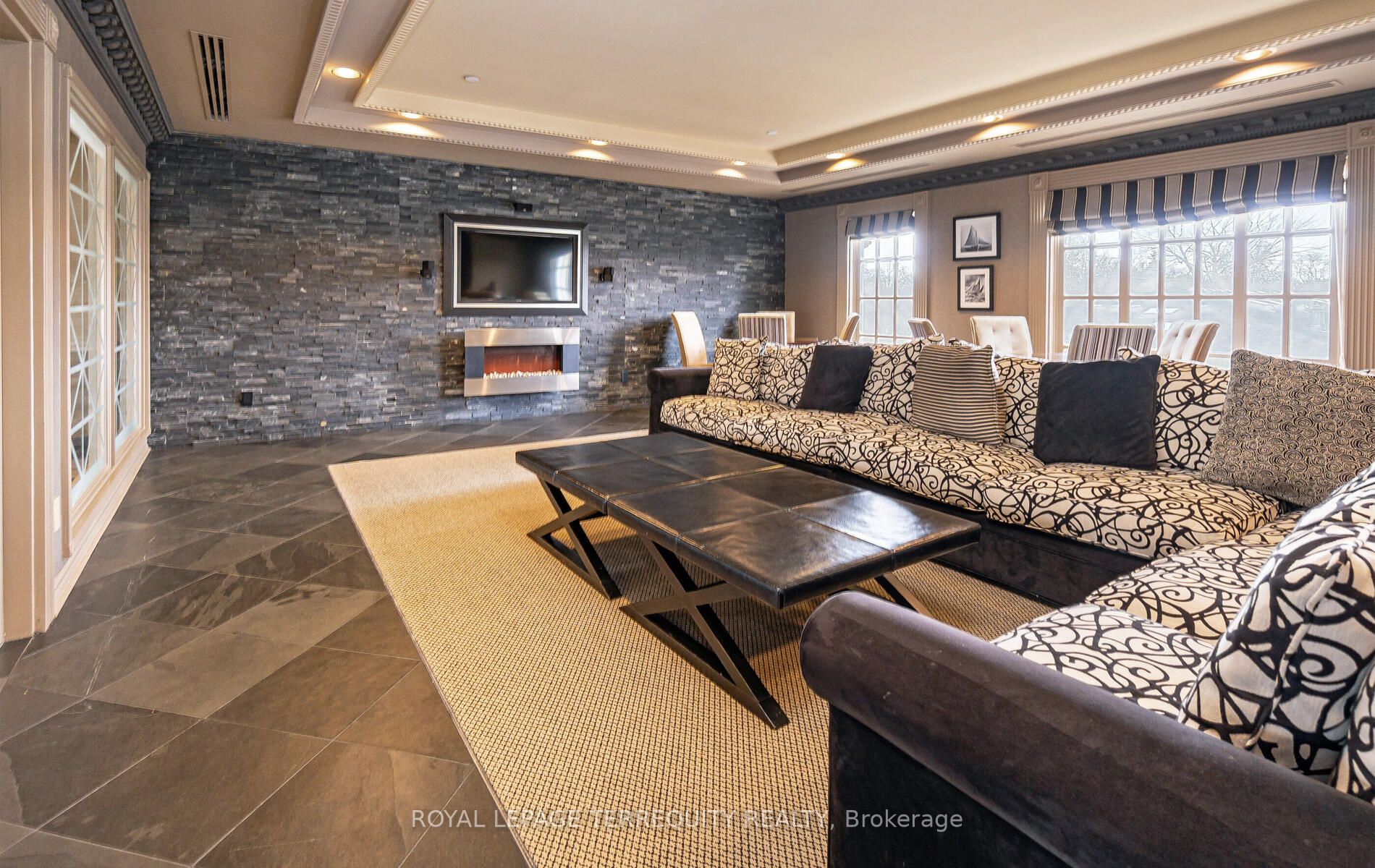 2285 Lake Shore Blvd W, #2108