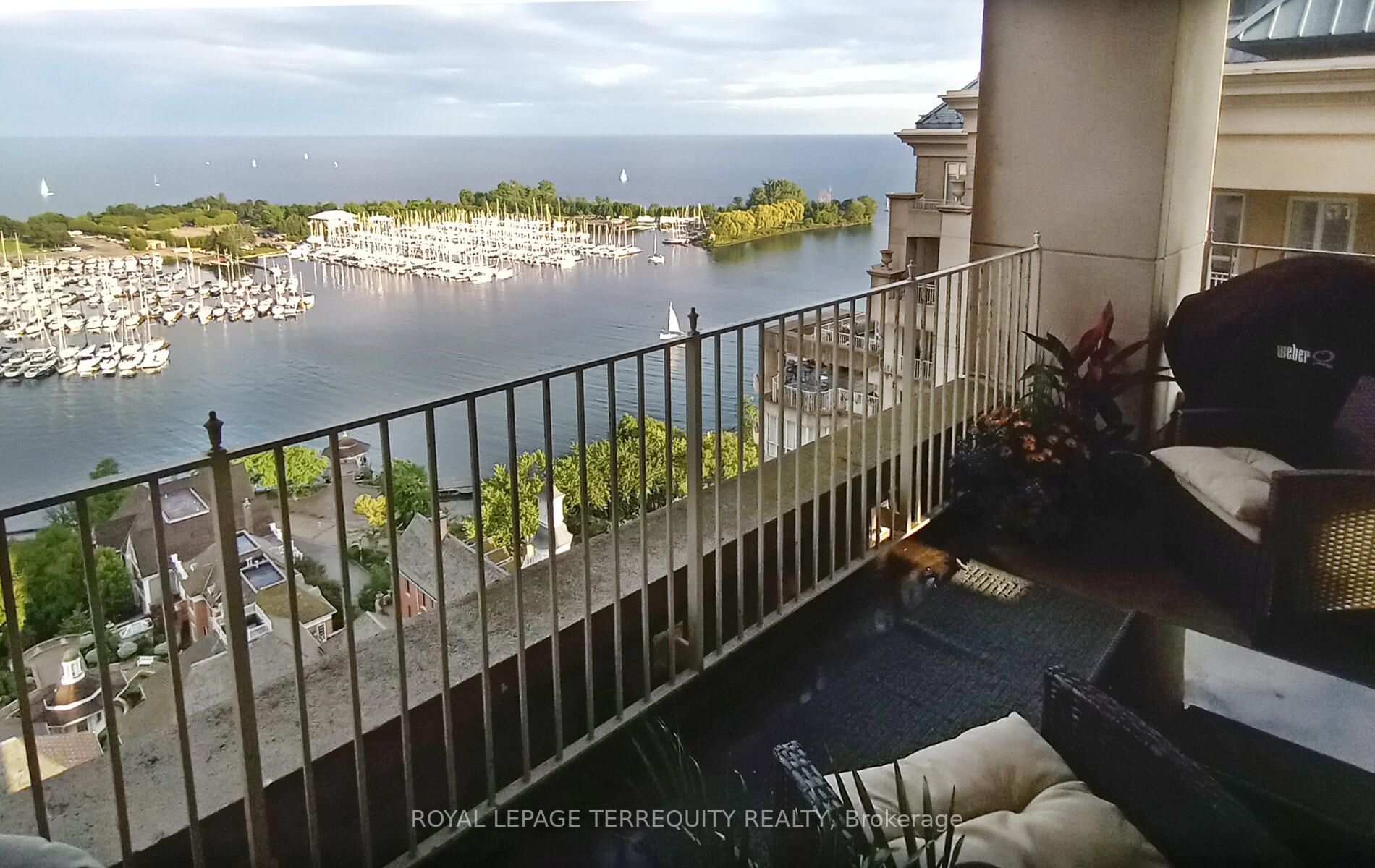 2285 Lake Shore Blvd W, #2108