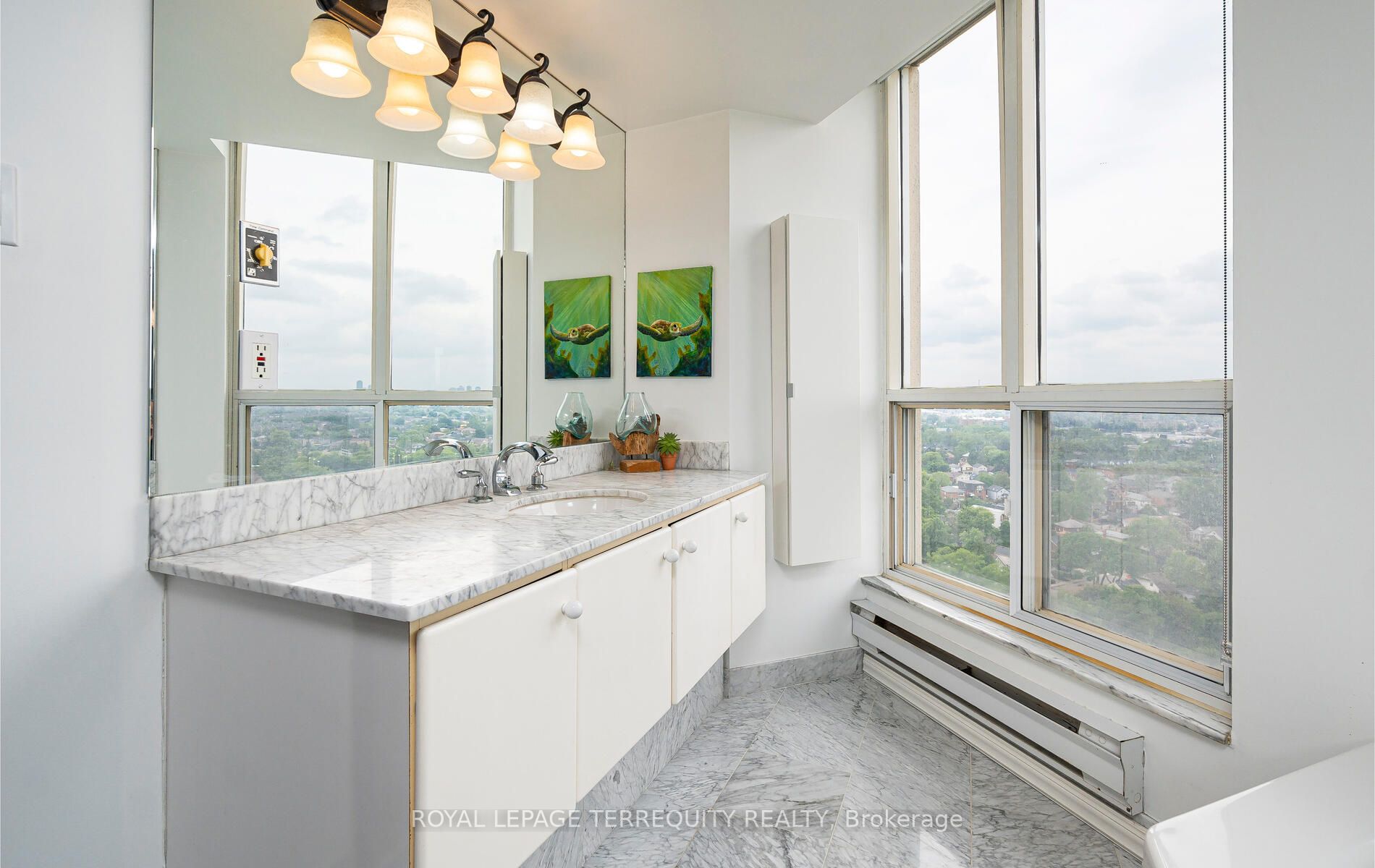 2285 Lake Shore Blvd W, #2108