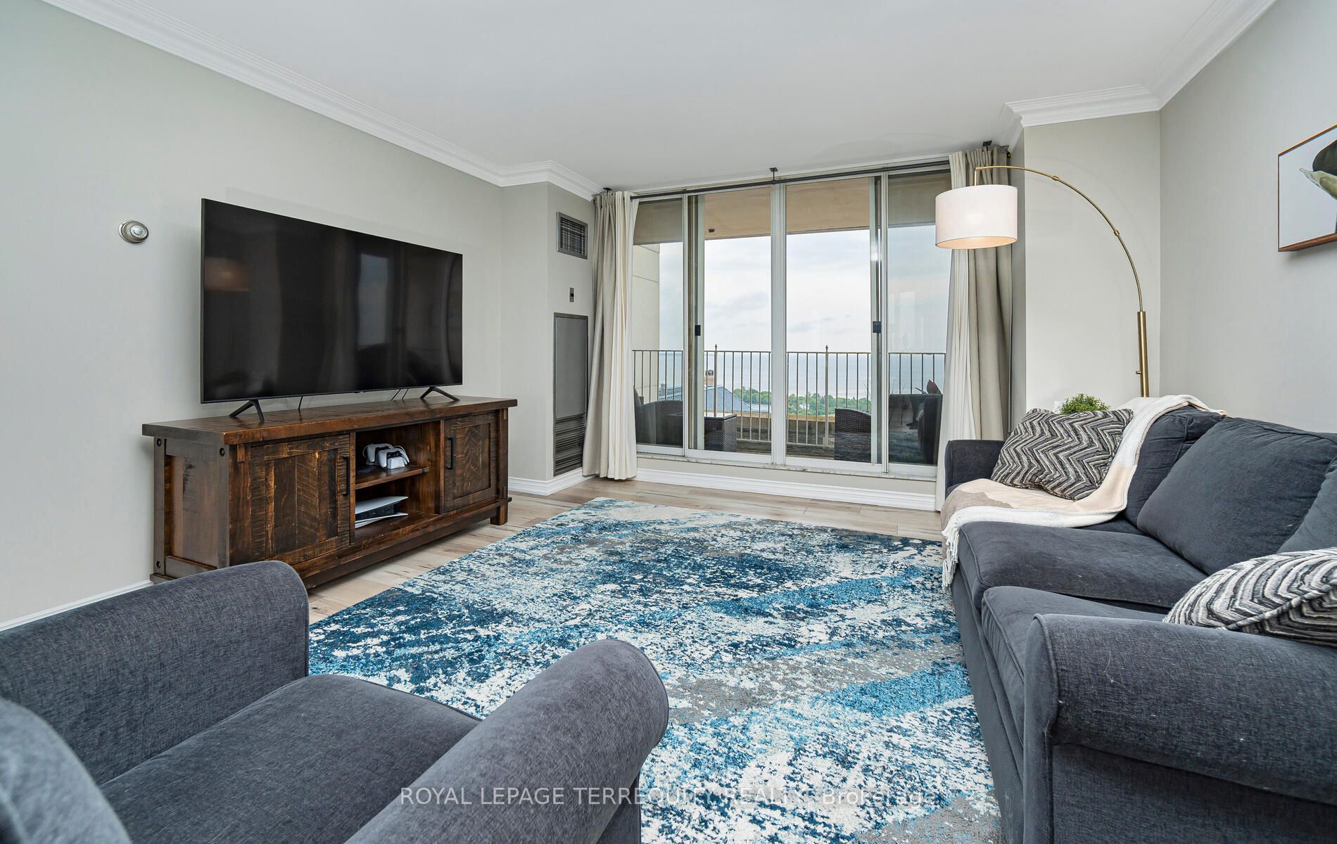2285 Lake Shore Blvd W, #2108