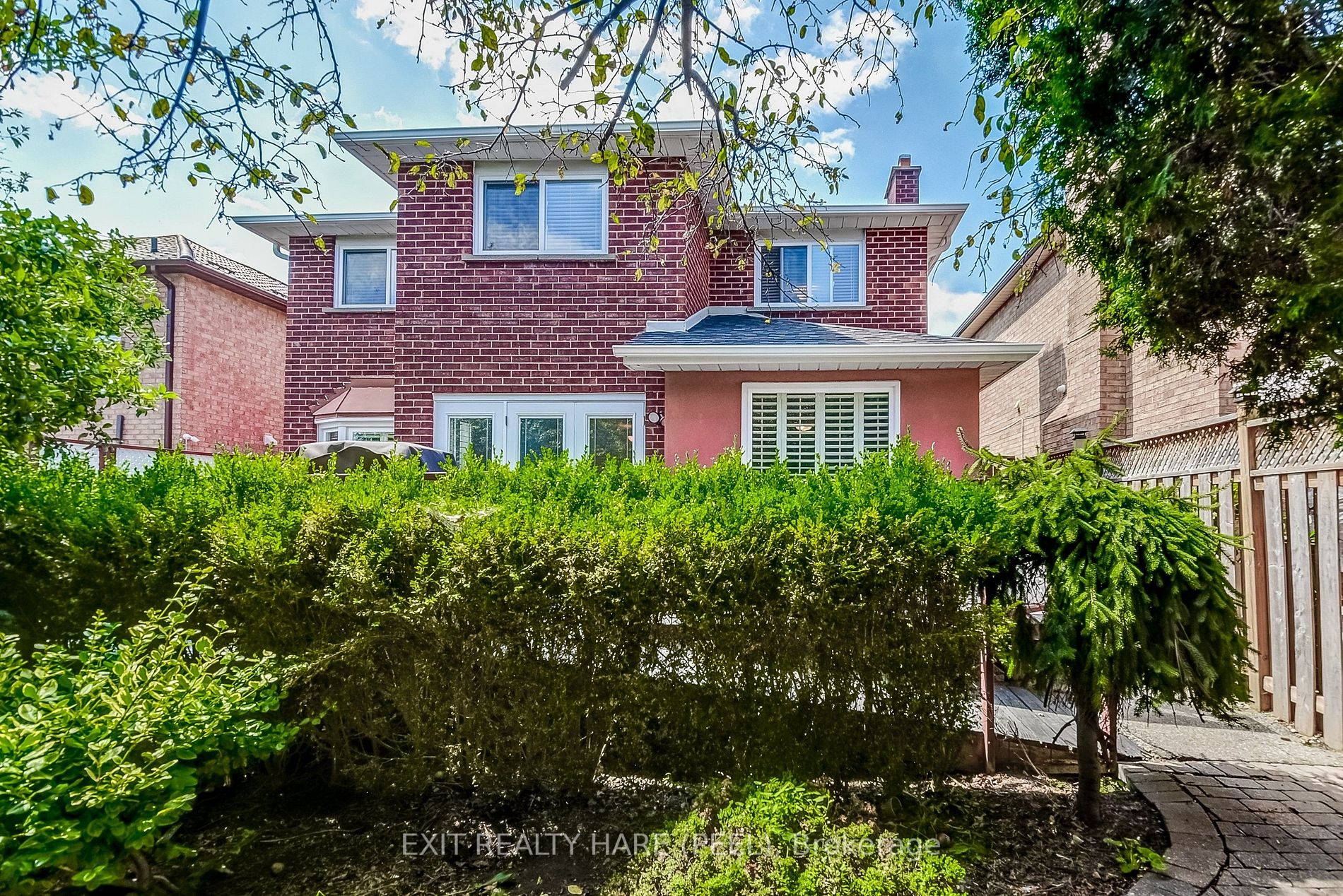 65 Major William Sharpe Drive